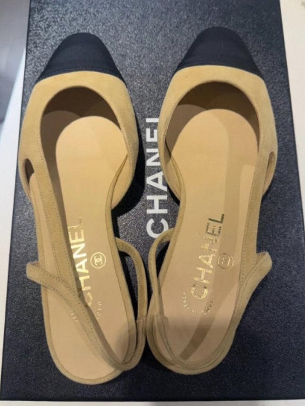 Chanel Classic Slingback Flats Beige & Black Grosgrain Toe Shoes - Picture 11 of 11